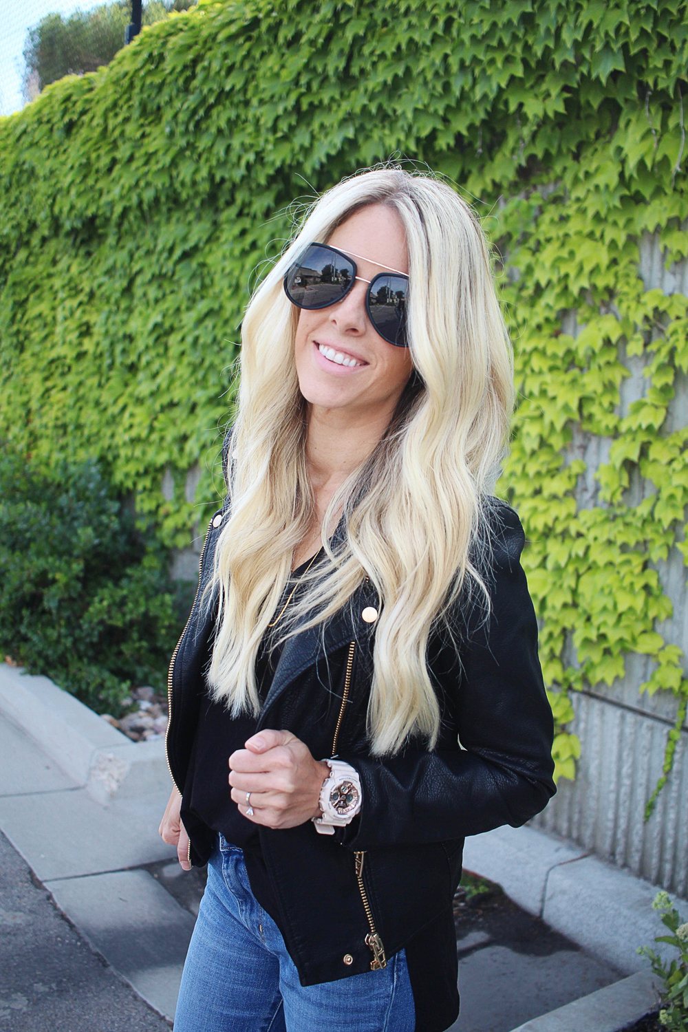 kailee-wright-black-leather-jacket