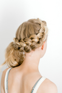 Five minute Hairstyles Dutch Braid Kailee Wright